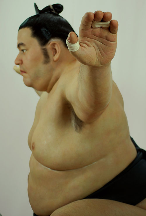 Photo realistic and Hyper-realstic sculptures