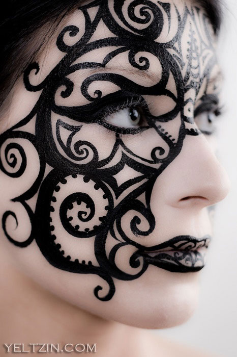 Hot Fashion Models with classic Masks