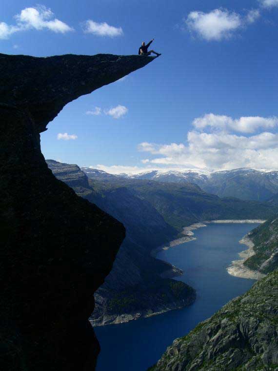 trolltunga 3 Today's Picture #8 Trolltunga - Norway - amazing View from the Hill Top