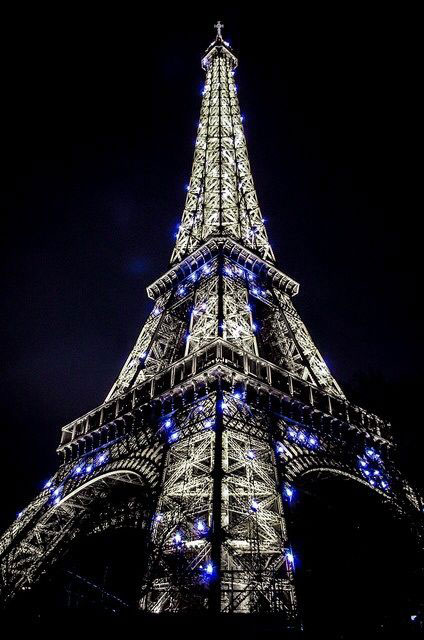 Amazing Eiffel Tower photos for inspiration (1)